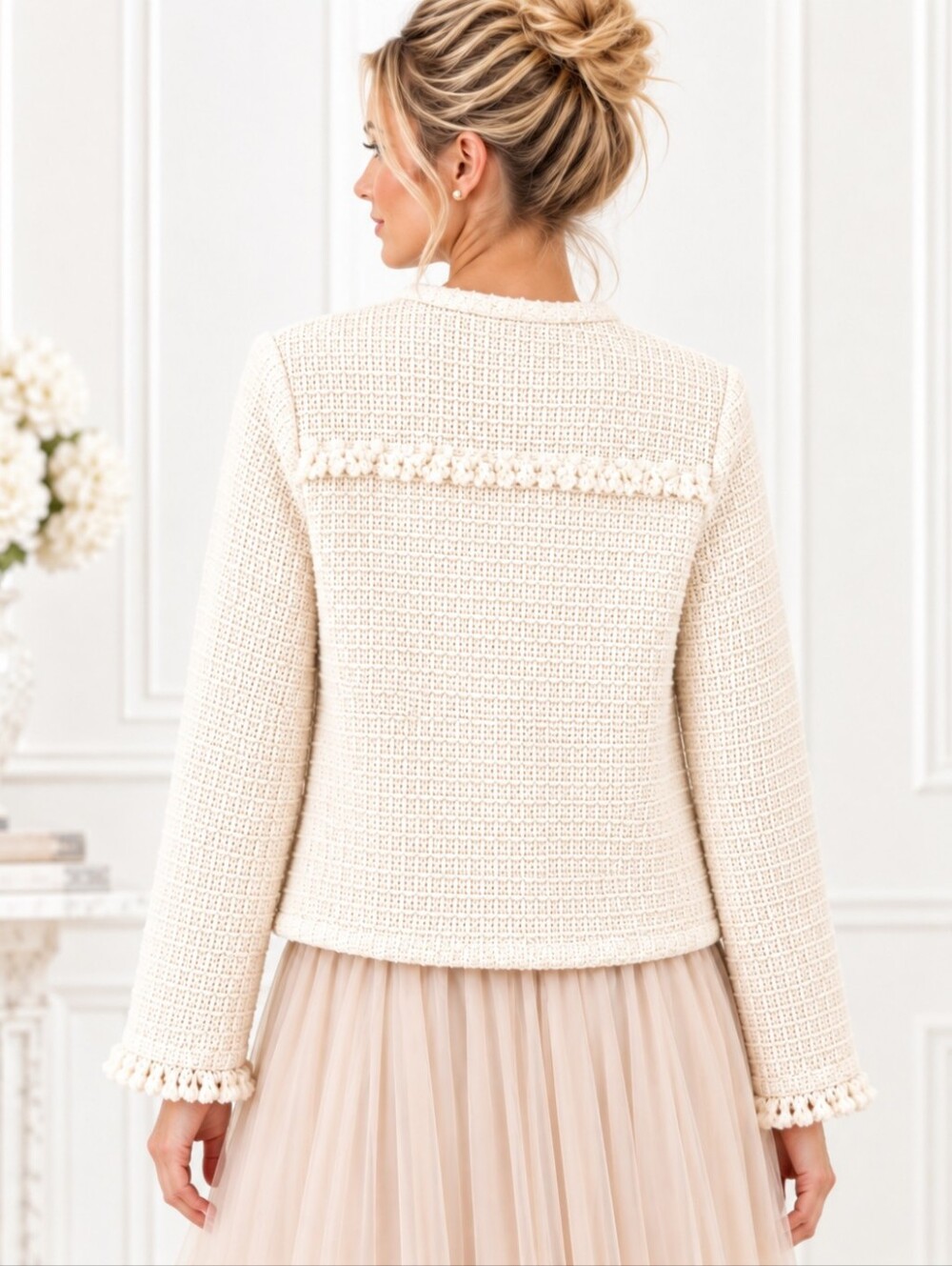Anne Klein Ivory Textured Knit Fringe Cropped Jacket | Size LP | Quiet Luxury - Picture 2 of 10